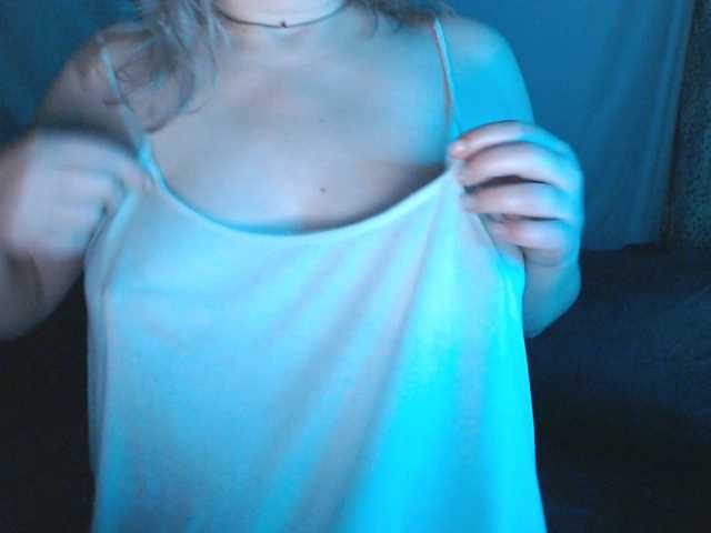 1BECHA1 live cam preview