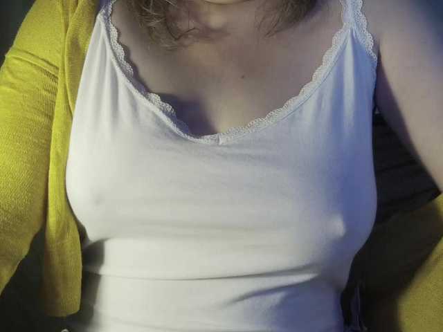 SPRING live webcam show