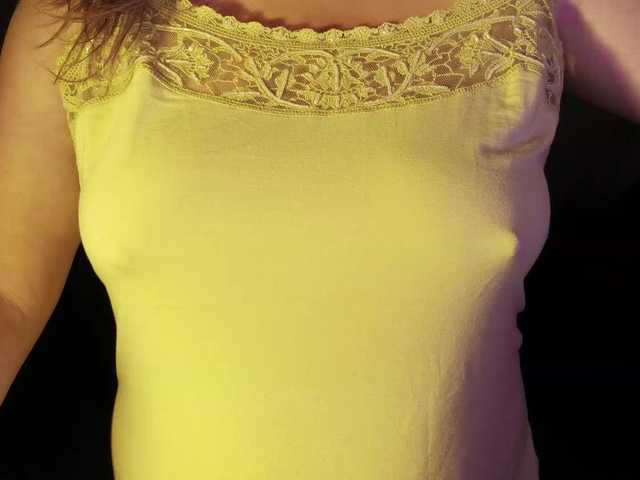 vesna2020 live cam on BongaCams