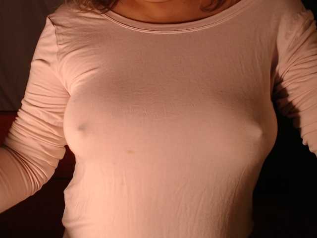 vesna2020 live cam on BongaCams