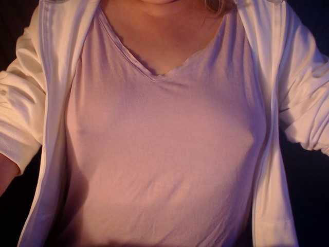 vesna2020 live cam on BongaCams