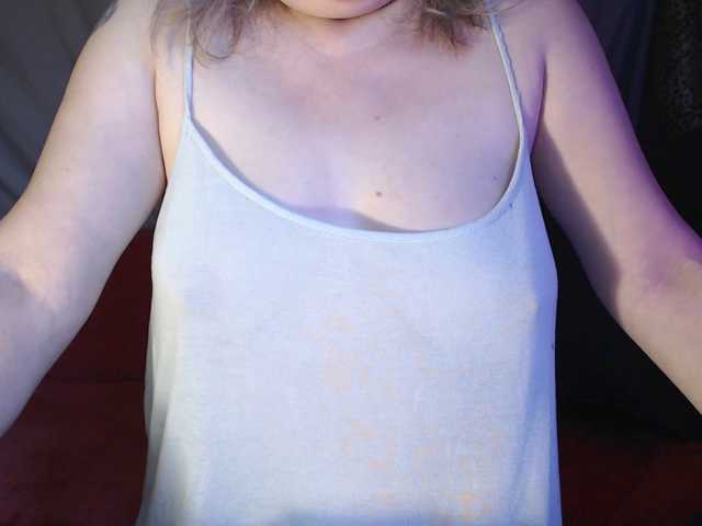 vesna2020 live cam on BongaCams