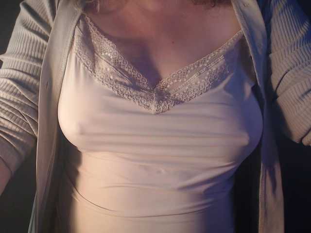 vesna2020 live cam on BongaCams