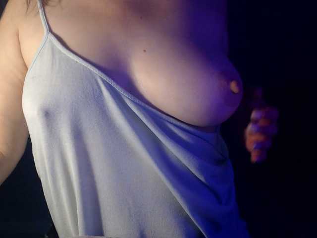 vesna2020 live cam on BongaCams