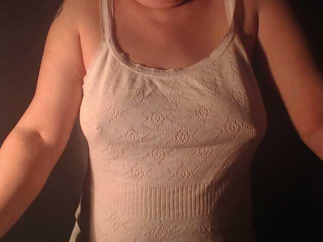 vesna2020's BongaCams show and profile