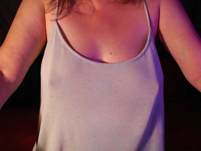 vesna2020 live cam on BongaCams