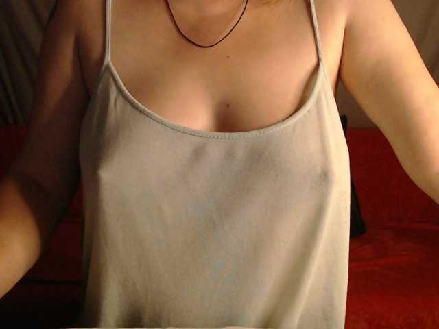 vesna2020 live cam on BongaCams