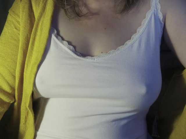 SPRING live webcam show