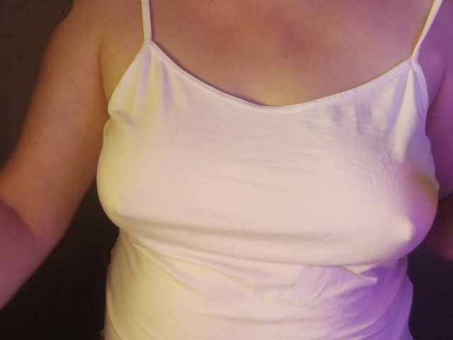 vesna2020 live cam on BongaCams