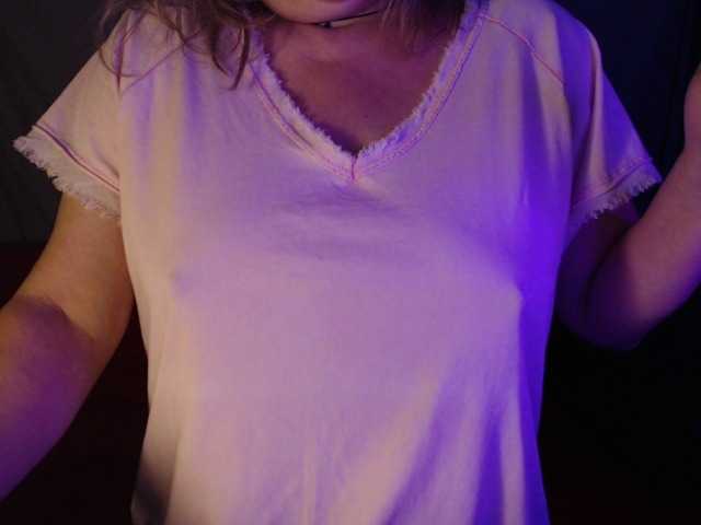 vesna2020 live cam on BongaCams