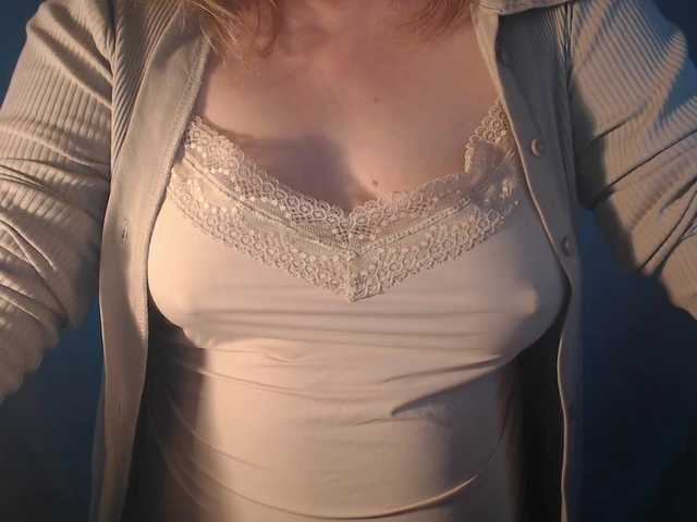 vesna2020 live cam on BongaCams