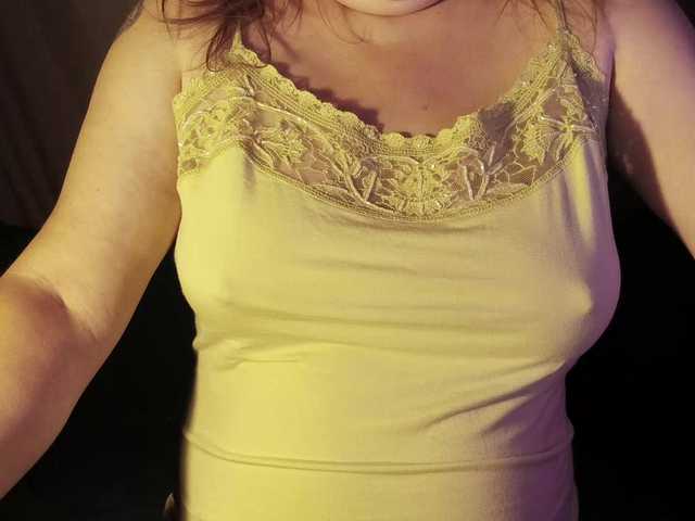 vesna2020 live cam on BongaCams