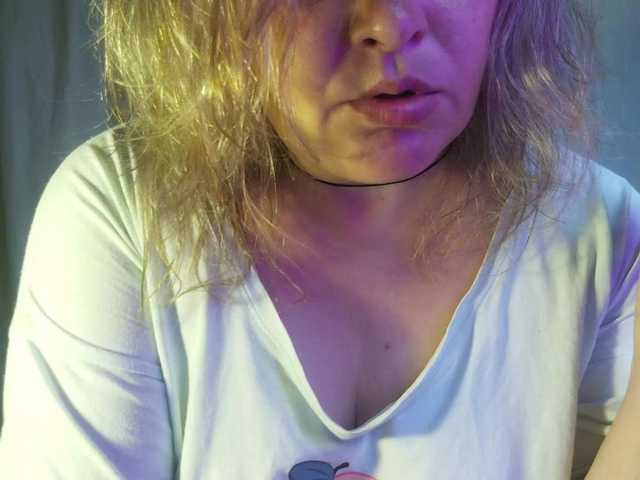 vesna2020 live cam on BongaCams