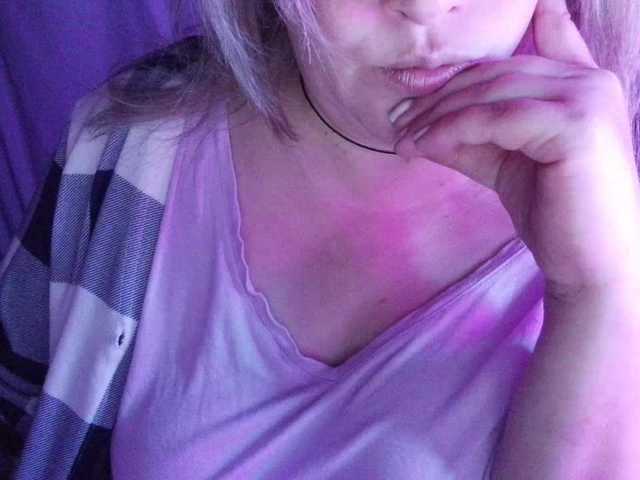 vesna2020 live cam on BongaCams