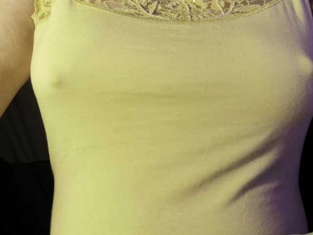 vesna2020 live cam on BongaCams
