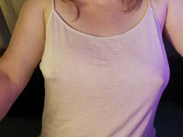 vesna2020 live cam on BongaCams
