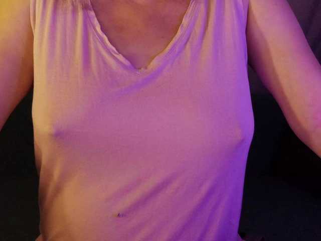vesna2020 live cam on BongaCams