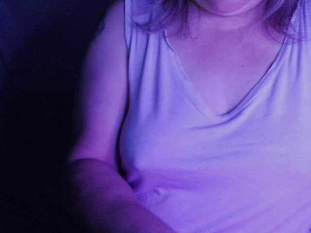 vesna2020 live cam on BongaCams