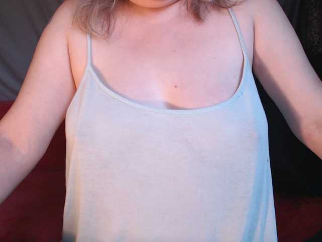 1BECHA1 live cam preview