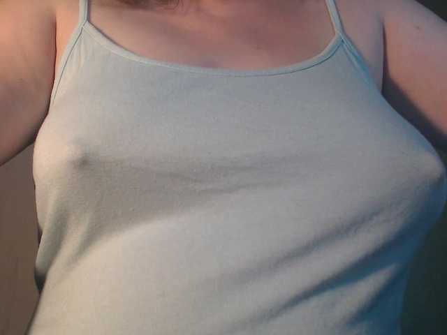 vesna2020 live cam on BongaCams