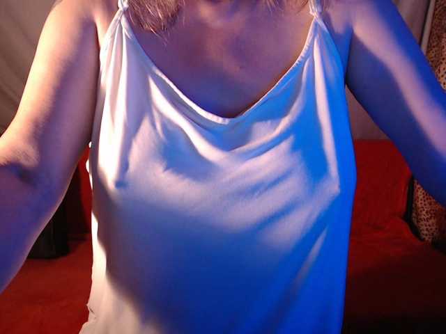 1BECHA1 live cam preview