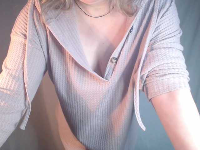 vesna2020's BongaCams show and profile