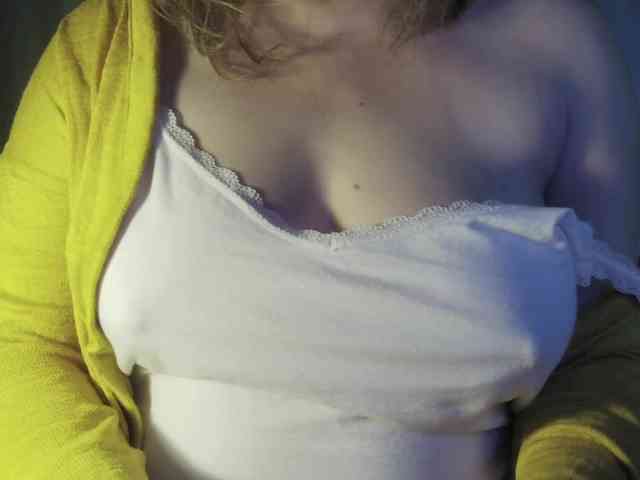 vesna2020 Live Webcam on BongaCams