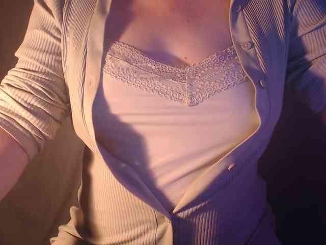 vesna2020 Live Webcam on BongaCams