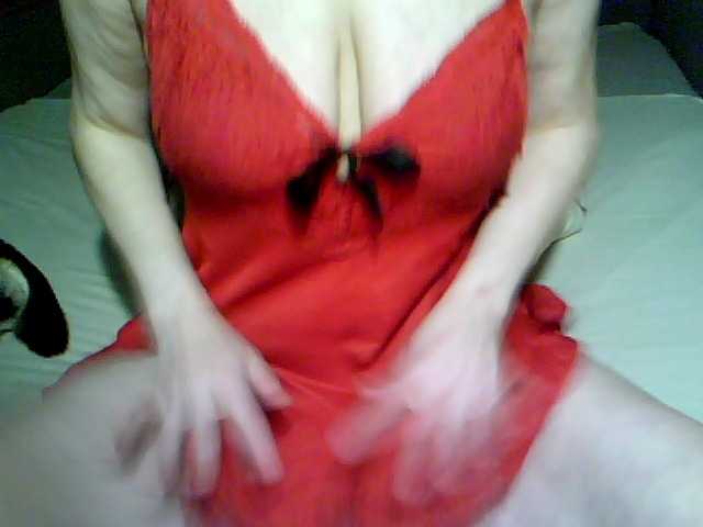 redcherry live cam on BongaCams