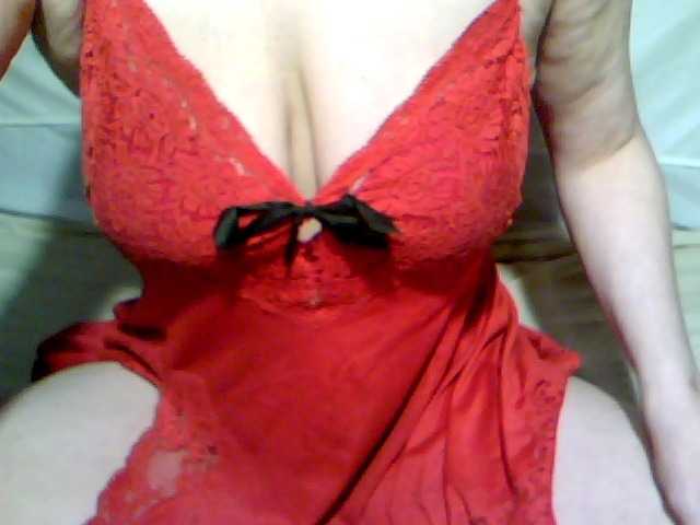 redcherry live cam on BongaCams