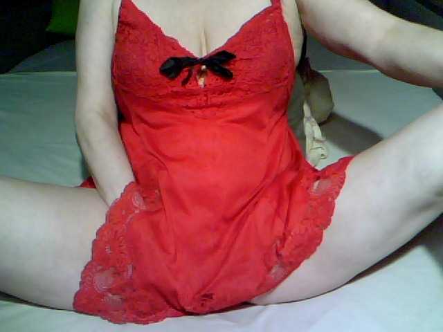 redcherry live cam on BongaCams