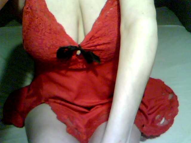 redcherry live cam on BongaCams