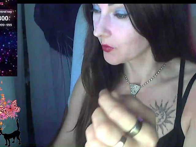 lu4iktvoi live cam on BongaCams