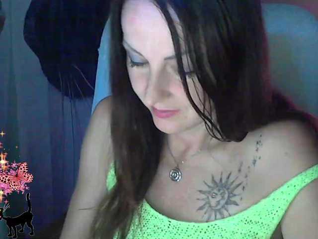 lu4iktvoi live cam on BongaCams