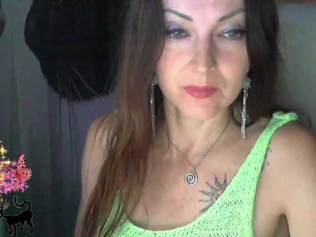 lu4iktvoi live cam on BongaCams