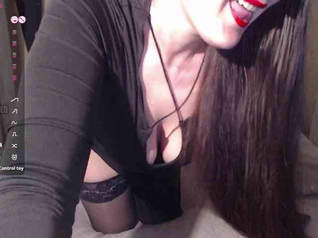 mellannieSEX webcam