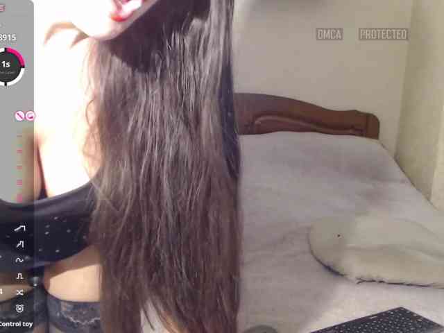 mellannieSEX webcam