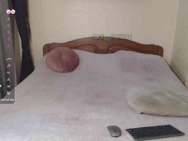 mellannieSEX webcam