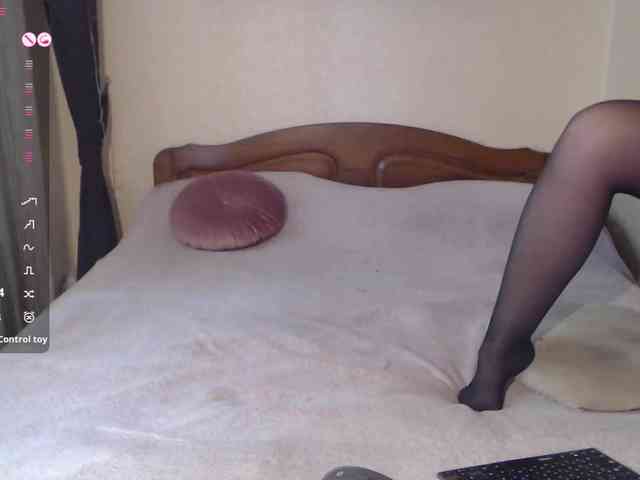 mellannieSEX webcam