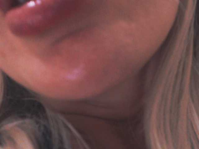 malushka1 live cam on BongaCams