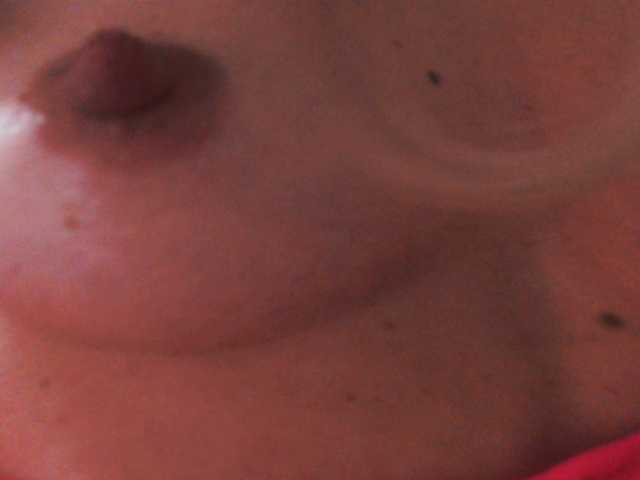Malushka1 live cam