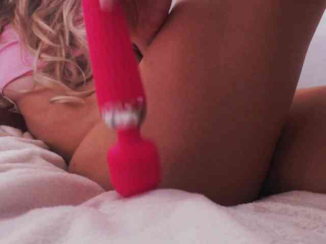 malushka1 Sex Cam Show
