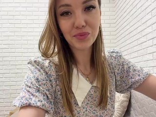 KitFox Porn Show