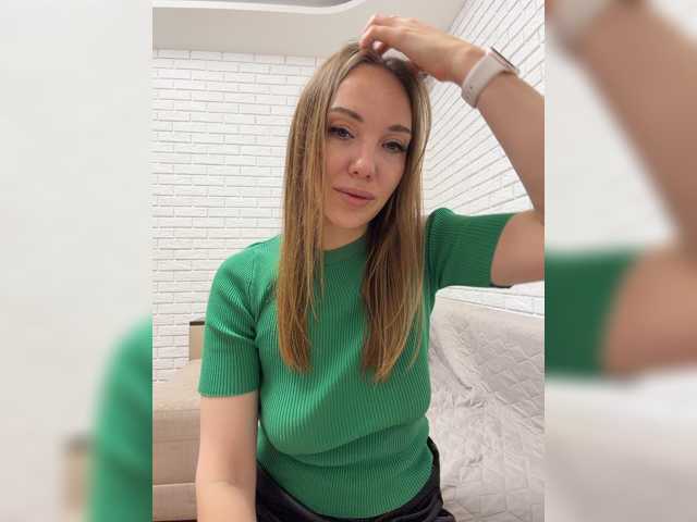 Pepetka22 live cam on BongaCams