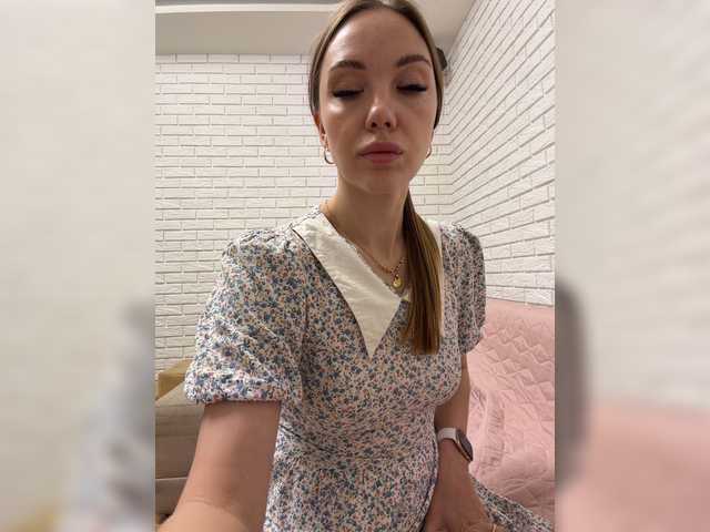 Pepetka22 live cam on BongaCams