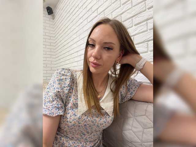 Pepetka22 live cam on BongaCams