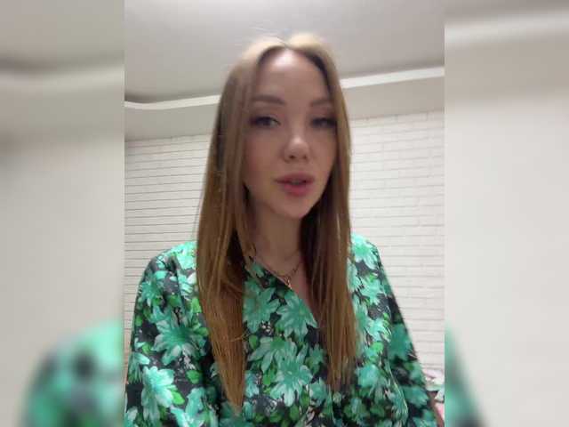 Pepetka22 live cam on BongaCams