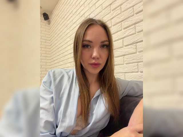 Pepetka22's BongaCams show and profile