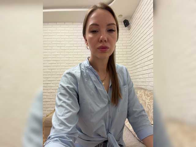 Pepetka22 live cam on BongaCams