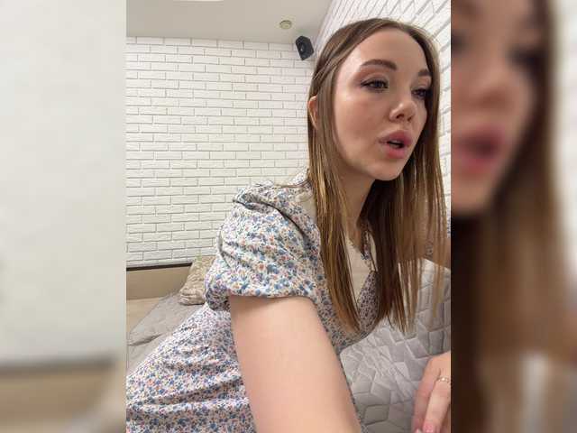 Pepetka22 live cam on BongaCams